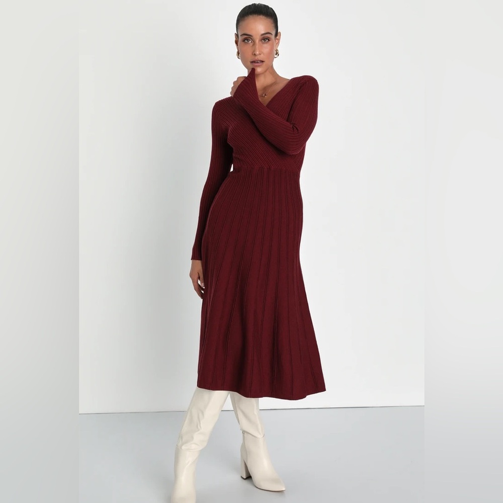 Lulu's long sleeve midi sweater dress